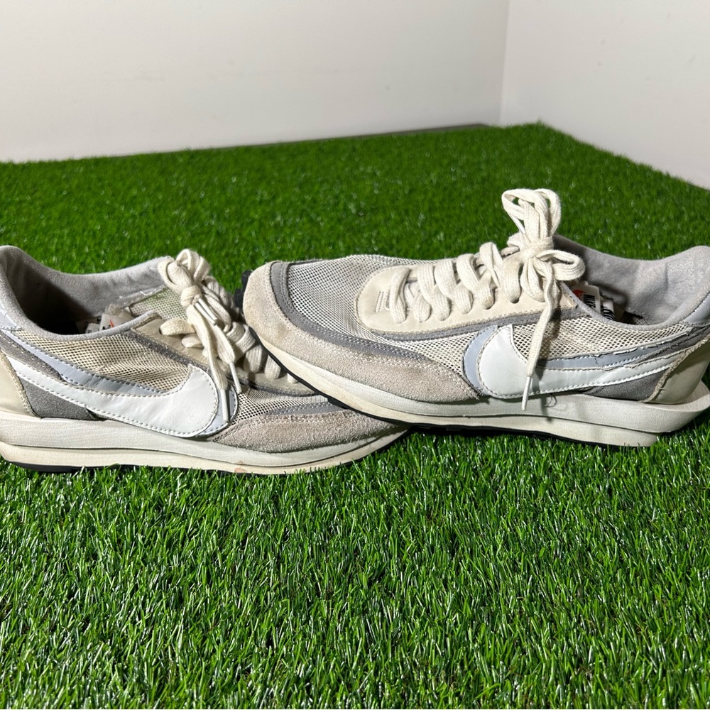 Nike Sacai LD Waffle Summit White size 11 Read Description